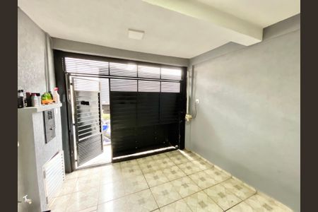 Casa à venda com 160m², 3 quartos e 1 vaga Casa à venda com 160m², 3 quartos e 1 vagaGaragem