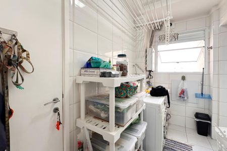 Apartamento à venda com 107m², 3 quartos e 2 vagasÁrea de Serviço