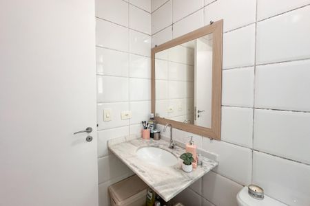 Apartamento à venda com 107m², 3 quartos e 2 vagasBanheiro da Suíte 2