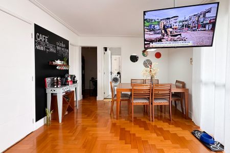 Apartamento à venda com 107m², 3 quartos e 2 vagasSala