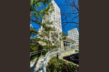 Apartamento à venda com 107m², 3 quartos e 2 vagasFachada