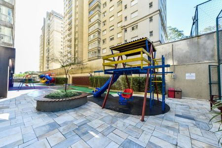 Apartamento à venda com 107m², 3 quartos e 2 vagasÁrea comum - Playground