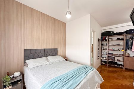 Apartamento à venda com 107m², 3 quartos e 2 vagasSuíte 2