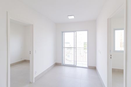 Sala de apartamento para alugar com 2 quartos, 40m² em Vila Sul Americana, Carapicuíba