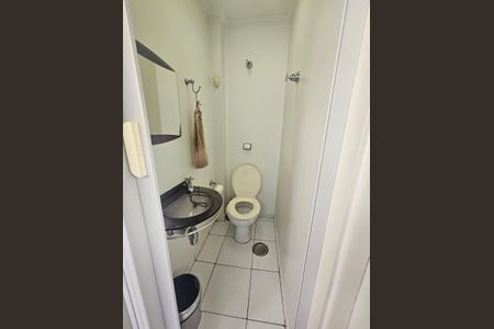 Apartamento à venda com 65m², 2 quartos e 1 vagaQuartoBanheiro