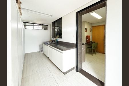 Apartamento à venda com 178m², 3 quartos e 3 vagasÁrea de Serviço
