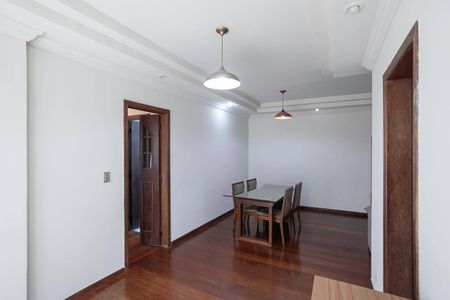 Apartamento para alugar com 132m², 4 quartos e 2 vagas Apartamento para alugar com 132m², 4 quartos e 2 vagasSala