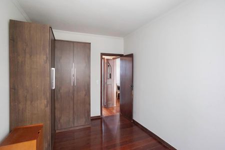 Apartamento para alugar com 132m², 4 quartos e 2 vagas Apartamento para alugar com 132m², 4 quartos e 2 vagasQuarto 1