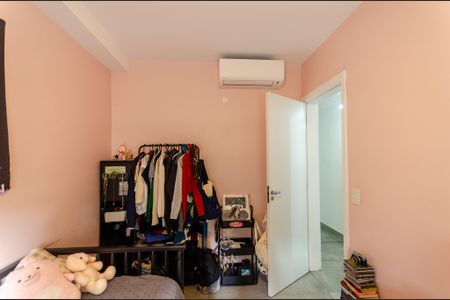 Apartamento à venda com 89m², 3 quartos e 1 vagaQuarto 2