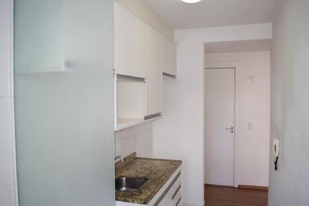 Área de Serviço de apartamento para alugar com 2 quartos, 70m² em Guaiauna, São Paulo