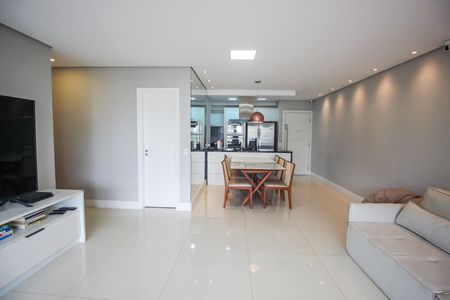 Apartamento à venda com 104m², 2 quartos e 2 vagasSala