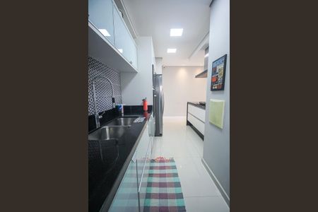 Apartamento à venda com 104m², 2 quartos e 2 vagasCozinha