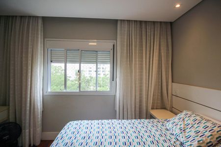 Apartamento à venda com 104m², 2 quartos e 2 vagasSuíte