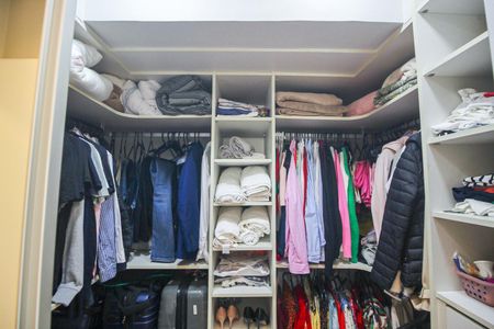 Apartamento à venda com 104m², 2 quartos e 2 vagasCloset da suíte