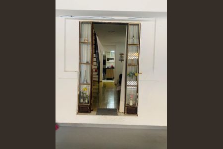 Casa para alugar com 200m², 5 quartos e 2 vagas Casa para alugar com 200m², 5 quartos e 2 vagasÁrea externa