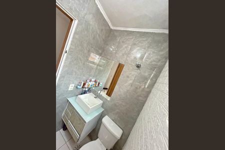 Casa para alugar com 200m², 5 quartos e 2 vagas Casa para alugar com 200m², 5 quartos e 2 vagasBanheiro