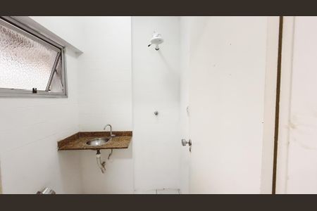 Banheiro de apartamento para alugar com 1 quarto, 70m² em Jardim São Paulo, São Paulo