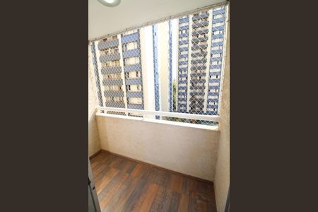 Apartamento para alugar com 82m², 3 quartos e 2 vagasSala