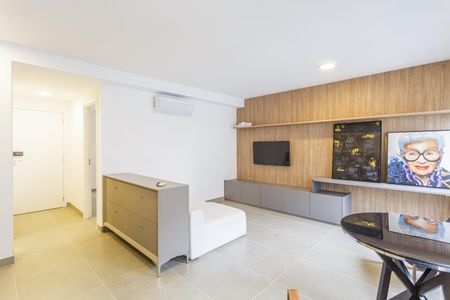 Sala de apartamento para alugar com 1 quarto, 53m² em Itaim Bibi, São Paulo