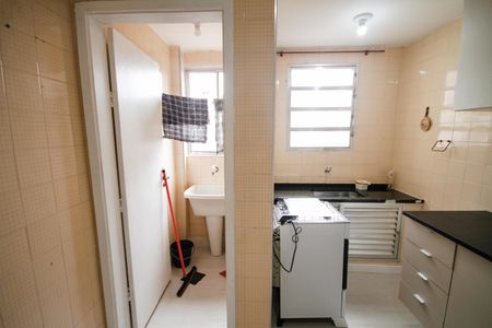 Apartamento para alugar com 70m², 2 quartos e 1 vagaCozinha