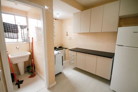 Apartamento para alugar com 70m², 2 quartos e 1 vagaCozinha