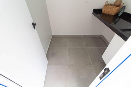 Casa à venda com 177m², 3 quartos e 4 vagas Casa à venda com 177m², 3 quartos e 4 vagasÁREA DE SERVIÇO