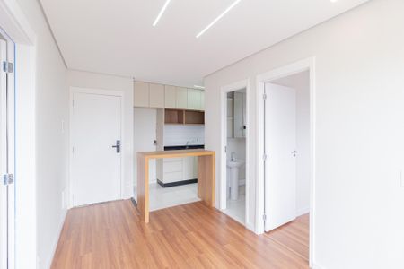 Sala de apartamento para alugar com 2 quartos, 46m² em Vila Sul Americana, Carapicuíba