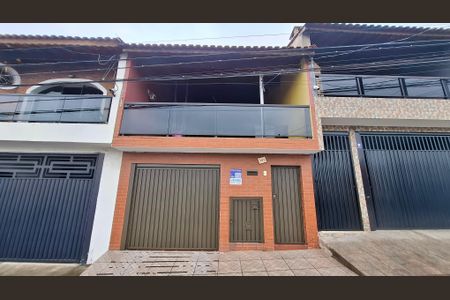 Casa para alugar com 132m², 2 quartos e 1 vagaFachada