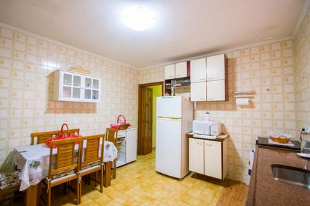 Casa para alugar com 132m², 2 quartos e 1 vagaCozinha