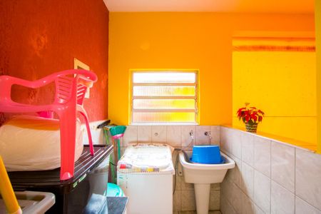 Casa para alugar com 132m², 2 quartos e 1 vagaÁrea de serviço