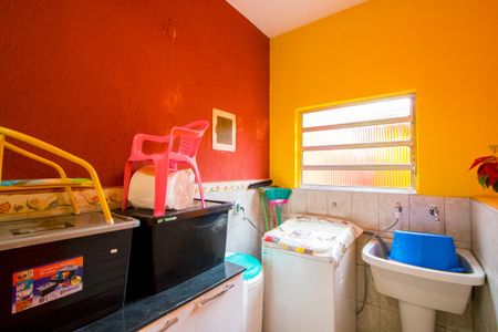 Casa para alugar com 132m², 2 quartos e 1 vagaÁrea de serviço