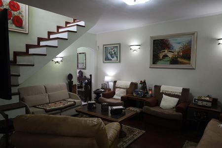 Casa à venda com 3 quartos, 100m² em Vila Constanca, São Paulo