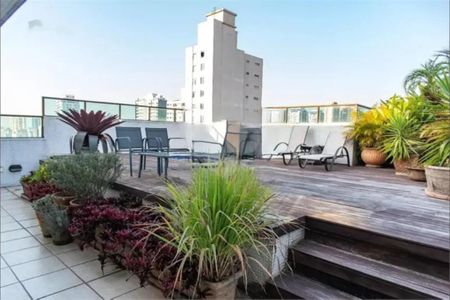 Apartamento à venda com 320m², 4 quartos e 3 vagas Apartamento à venda com 320m², 4 quartos e 3 vagasFoto 09