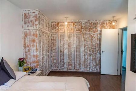 Apartamento à venda com 320m², 4 quartos e 3 vagas Apartamento à venda com 320m², 4 quartos e 3 vagasFoto 11