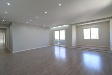 Sala de apartamento à venda com 3 quartos, 131m² em Vila Rosa, Novo Hamburgo