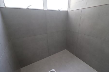 Apartamento à venda com 131m², 3 quartos e 2 vagasBanheiro