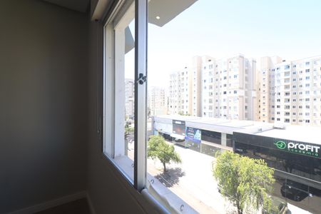 Sacada da sala de apartamento à venda com 3 quartos, 131m² em Vila Rosa, Novo Hamburgo