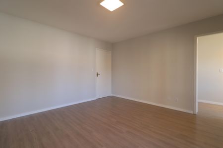 Apartamento à venda com 131m², 3 quartos e 2 vagasQuarto 02