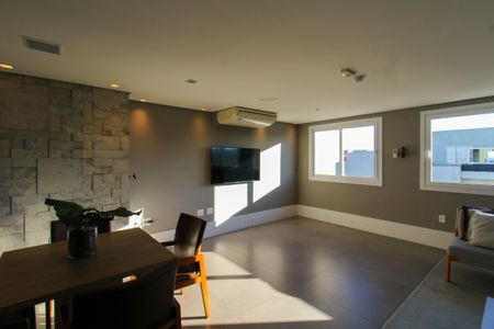 Apartamento para alugar com 38m², 1 quarto e sem vaga Apartamento para alugar com 38m², 1 quarto e sem vagaÁrea comum - Salão de festas