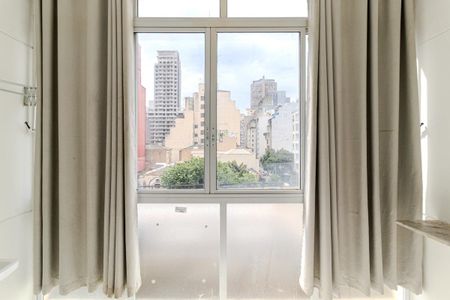 Varanda de kitnet/studio à venda com 1 quarto, 31m² em Vila Buarque, São Paulo