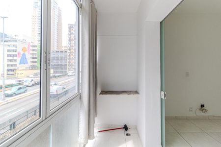 Varanda de kitnet/studio à venda com 1 quarto, 31m² em Vila Buarque, São Paulo