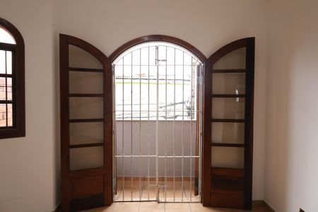 Casa para alugar com 150m², 4 quartos e 1 vagaSacada