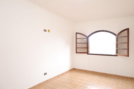 Casa para alugar com 150m², 4 quartos e 1 vagaQuarto 1