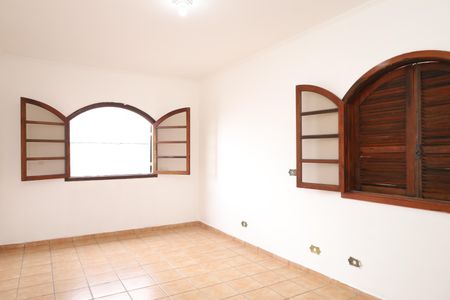 Casa para alugar com 150m², 4 quartos e 1 vagaQuarto 1
