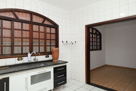 Casa para alugar com 150m², 4 quartos e 1 vagaCozinha