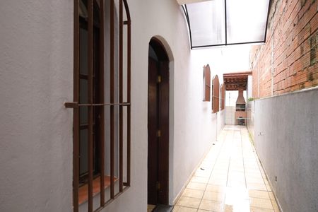 Casa para alugar com 150m², 4 quartos e 1 vagaCorredor externo