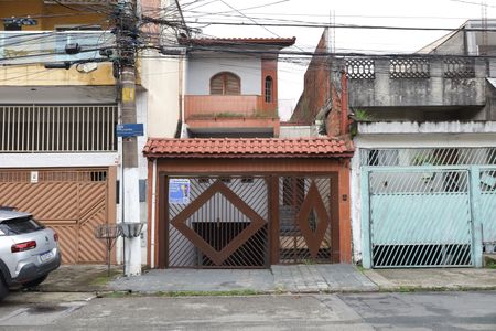 Casa para alugar com 150m², 4 quartos e 1 vaga Casa para alugar com 150m², 4 quartos e 1 vagaFachada do imóvel - Placa instalada no portão do imóvel - Código da placa: YEQA-90