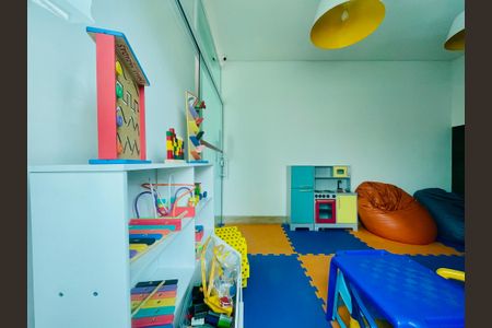 Apartamento à venda com 77m², 3 quartos e 2 vagasBrinquedoteca