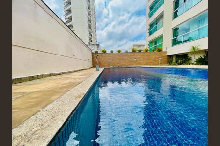 Apartamento à venda com 77m², 3 quartos e 2 vagasÁrea comum - Piscina