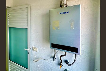 Apartamento à venda com 77m², 3 quartos e 2 vagasÁrea de Serviço